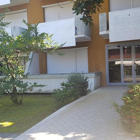 Versilia Apartment ฟอร์เต เดย์ มาร์มี ภายนอก รูปภาพ